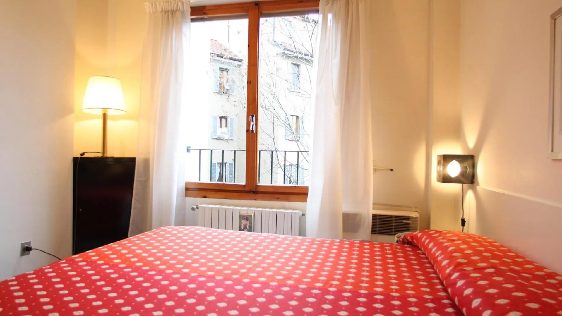Residence Domus Milan 3*,  Italy