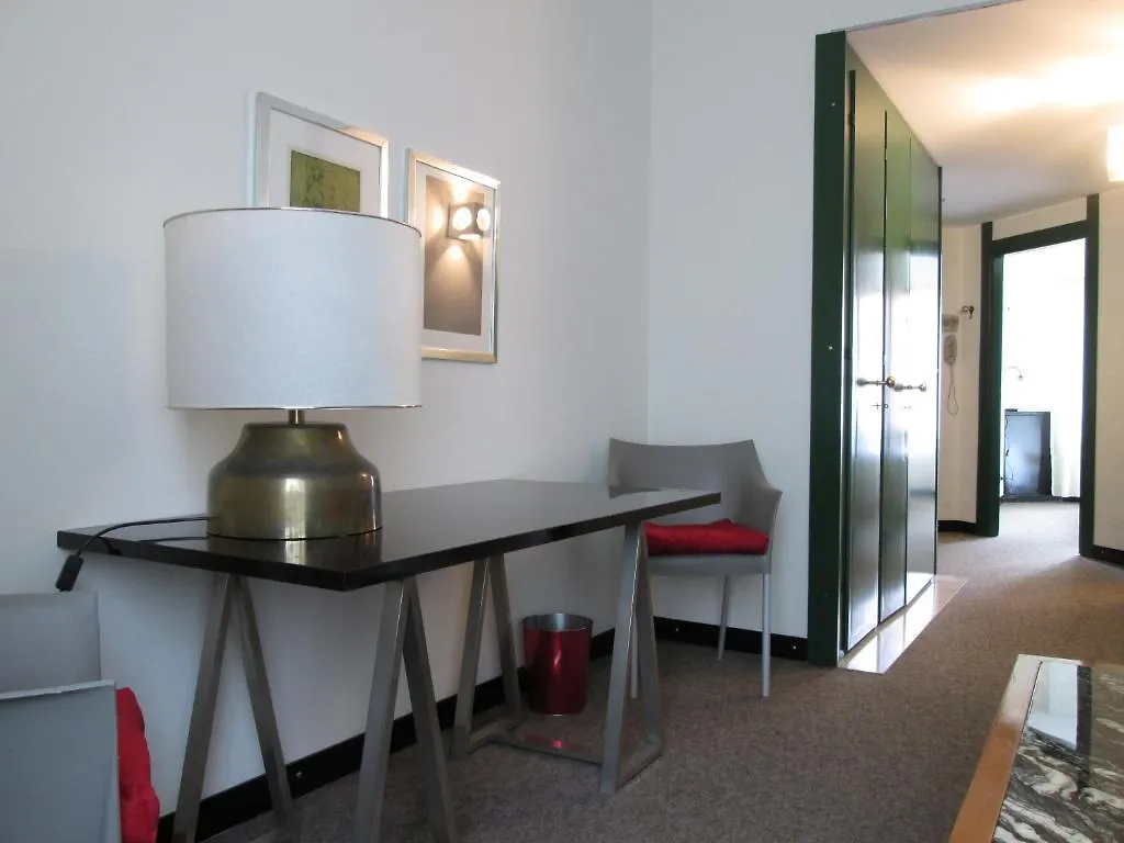Residence Domus Milan 3*,  Italy